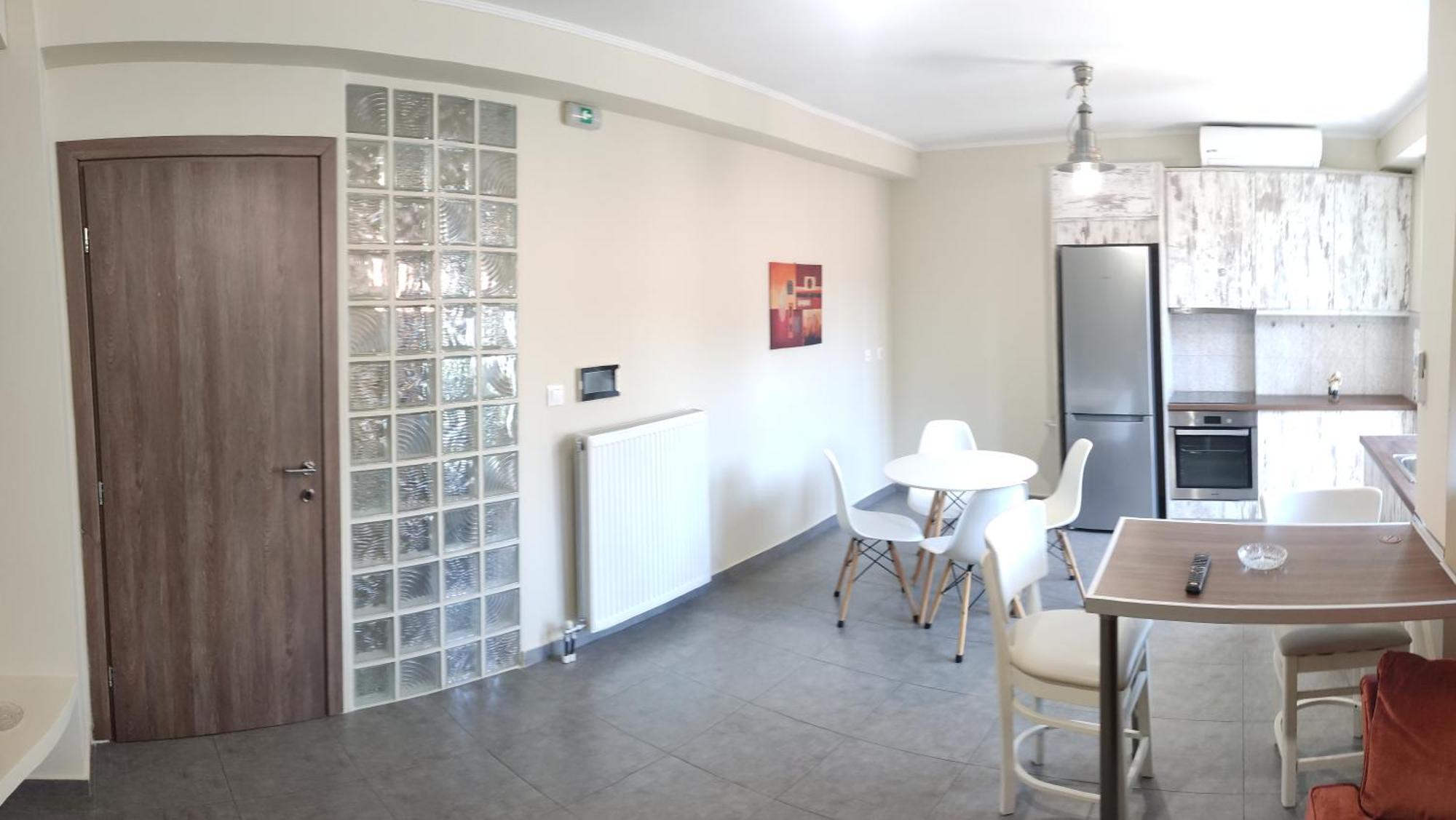 Vasilikis Apartment Kalamata Extérieur photo