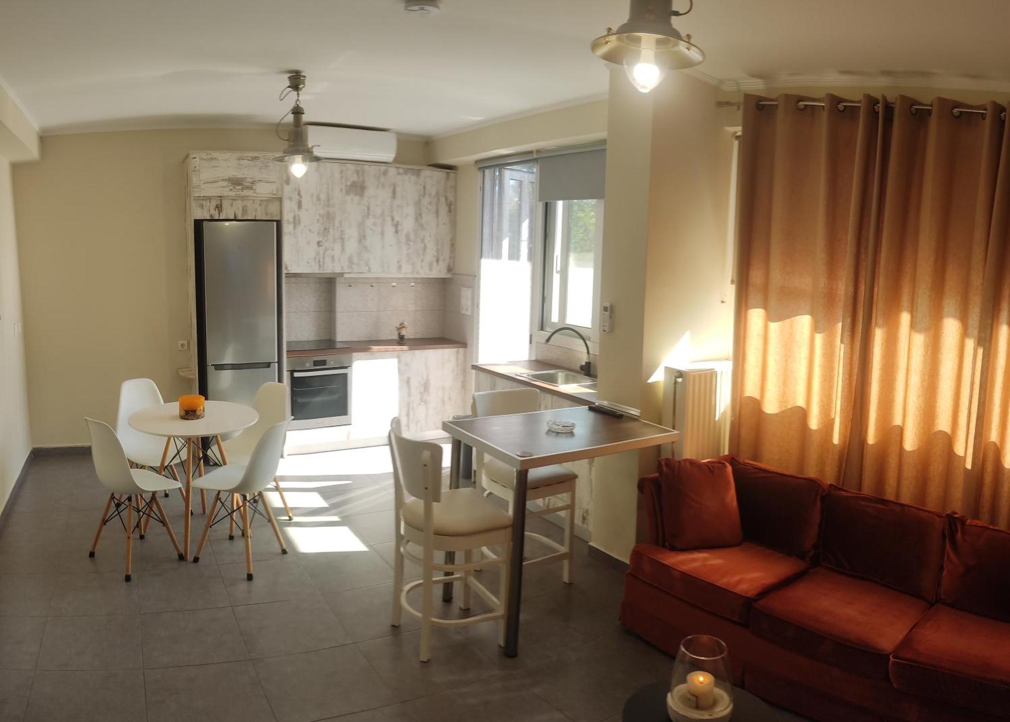 Vasilikis Apartment Kalamata Extérieur photo