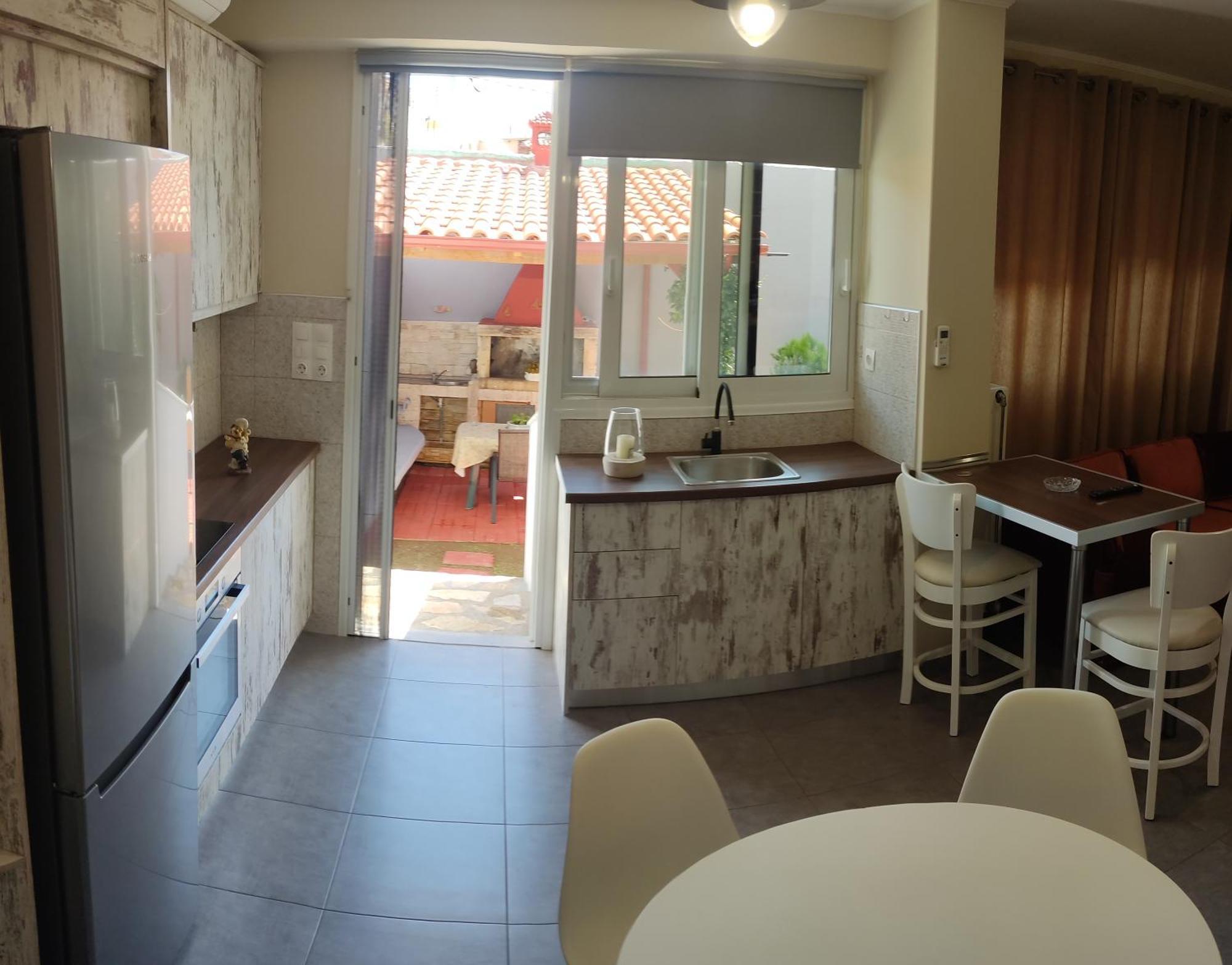 Vasilikis Apartment Kalamata Extérieur photo